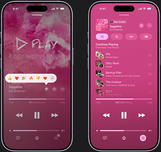 iPhone di sebelah kiri menampilkan Don't Do Me Good oleh Madi Diaz dan Kacey Musgraves diputar di layar dengan prompt emoji reaksi yang menampilkan opsi untuk jempol ke atas, hati, merayakan, jempol ke bawah, atau menambahkan reaksi lain, iPhone di sebelah kanan menampilkan daftar putar Kolaboratif bernama Road Trip Playlist dengan beberapa lagu yang ditambahkan oleh kontributor lain