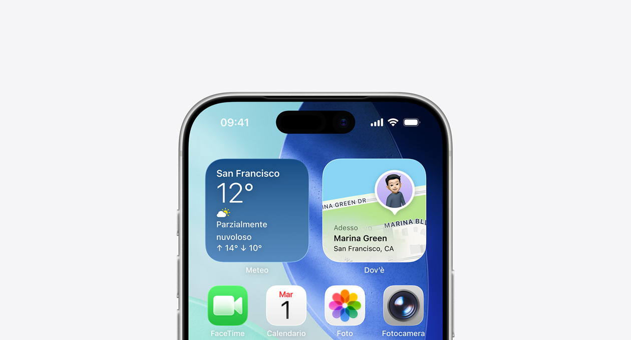 Un iPhone con la parte superiore dello schermo che mostra la schermata Home con i widget Meteo e Dov’è nella riga superiore
