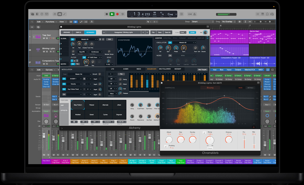 MacBook Pro de 16 pulgadas, consola de mezcla de Logic Pro con módulo de creación de arpegios
